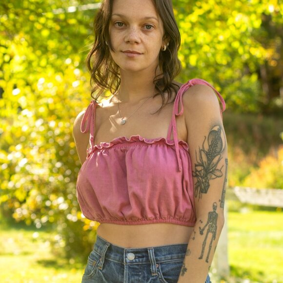 Petal & Pup • Crop Top • S • Pink - Picture 13 of 16